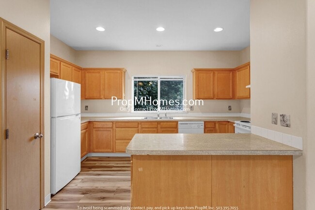 Foto del edificio - 3-Story Townhome in SE Portland - Pet Frie...