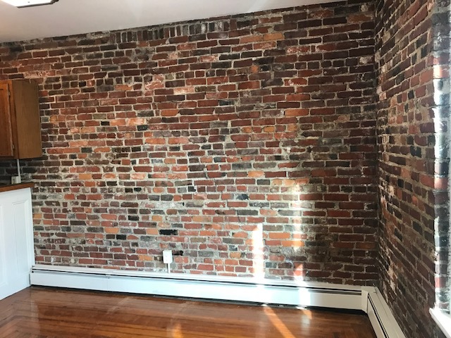 Building Photo - 210 Derby St