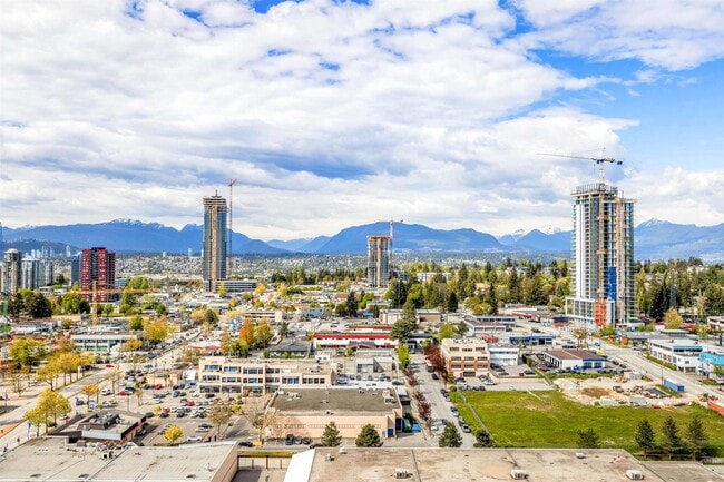 Building Photo - 13685 102 Av