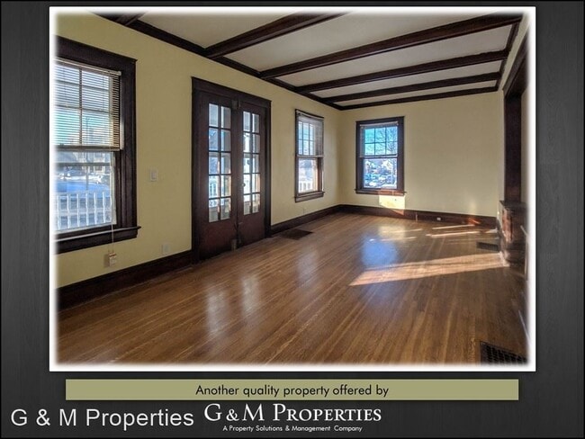 Building Photo - 4 br, 1 bath House - 1140 Dewey Ave.