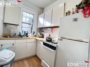 Building Photo - 317 Allston St