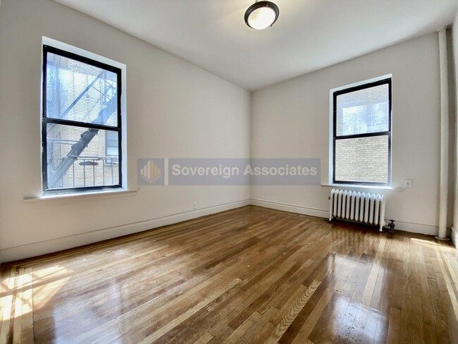 Foto del edificio - 664 W 163rd St