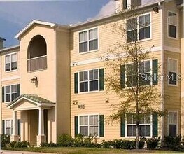 Building Photo - 18271 Bridle Club Dr