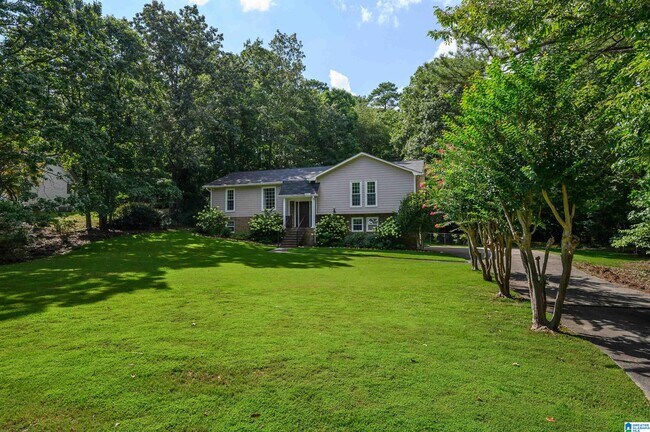 Foto del edificio - 5174 Redfern Way
