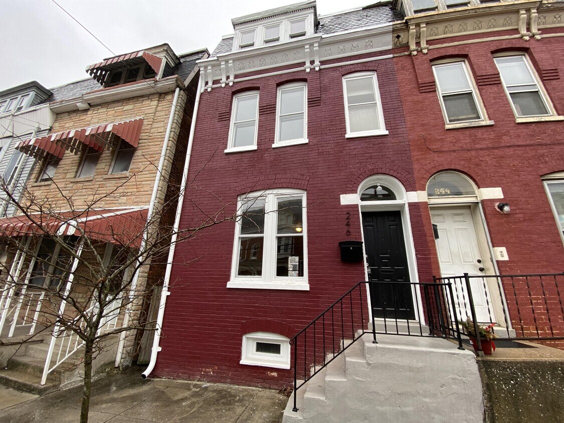 246 E College Ave, York, PA 17403 House Rental in York, PA
