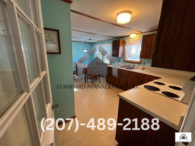 Foto del edificio - Four Bedroom Single Family House for Rent ...