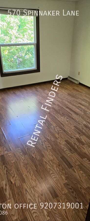 Foto del edificio - 570 Spinnaker Ln