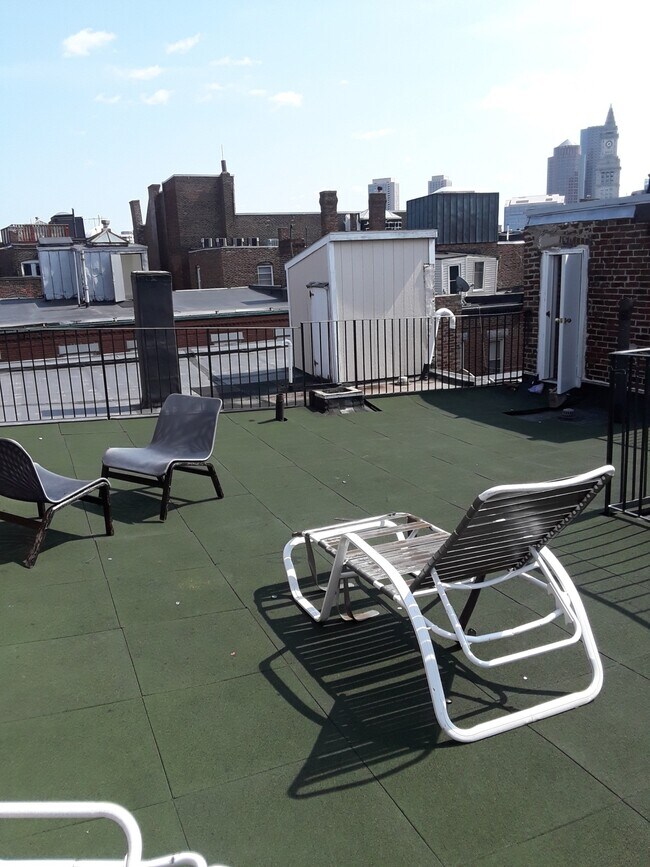 Building Photo - 80 Prince St