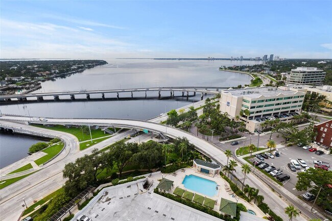 Building Photo - 345 Bayshore Blvd
