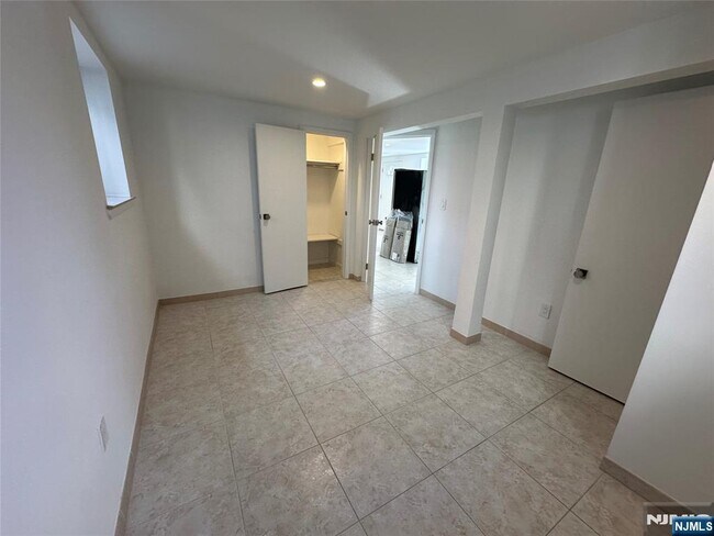 Foto del edificio - 219 Cliff St