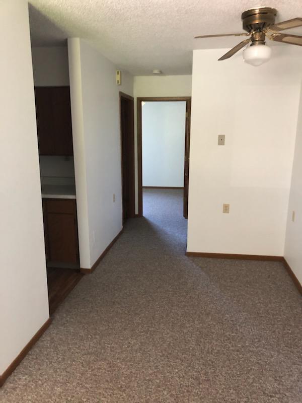Dining - 307 N Ann St