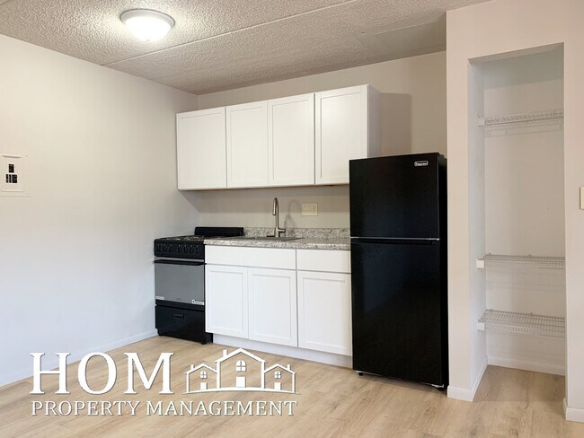 Foto del edificio - 107 E Liberty St