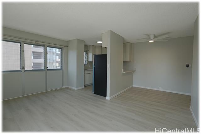 Building Photo - 509 University Ave