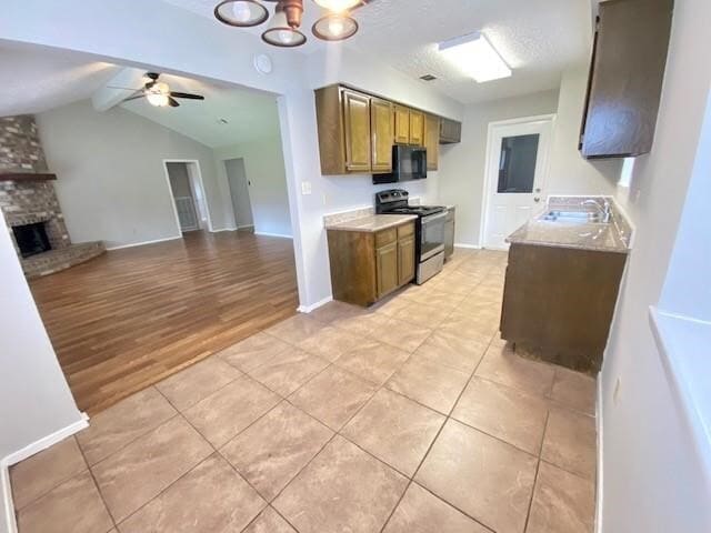 Building Photo - 5502 Maplegate Dr