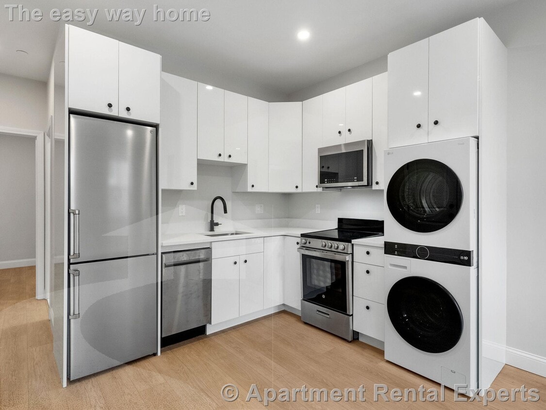 Primary Photo - 1576 Cambridge St