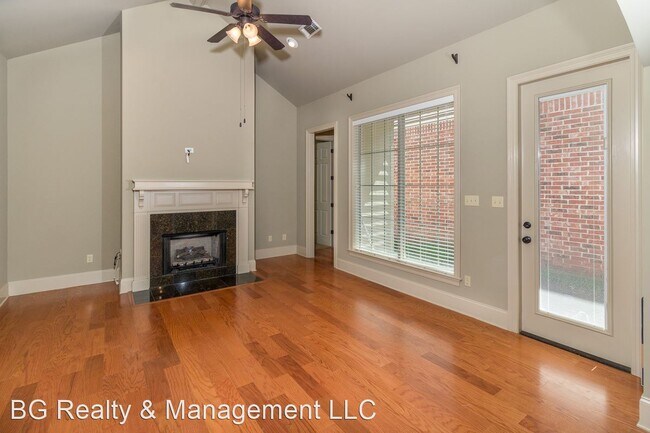 Foto del edificio - 2 br, 2 bath House - 208 Chimney Rock Blvd