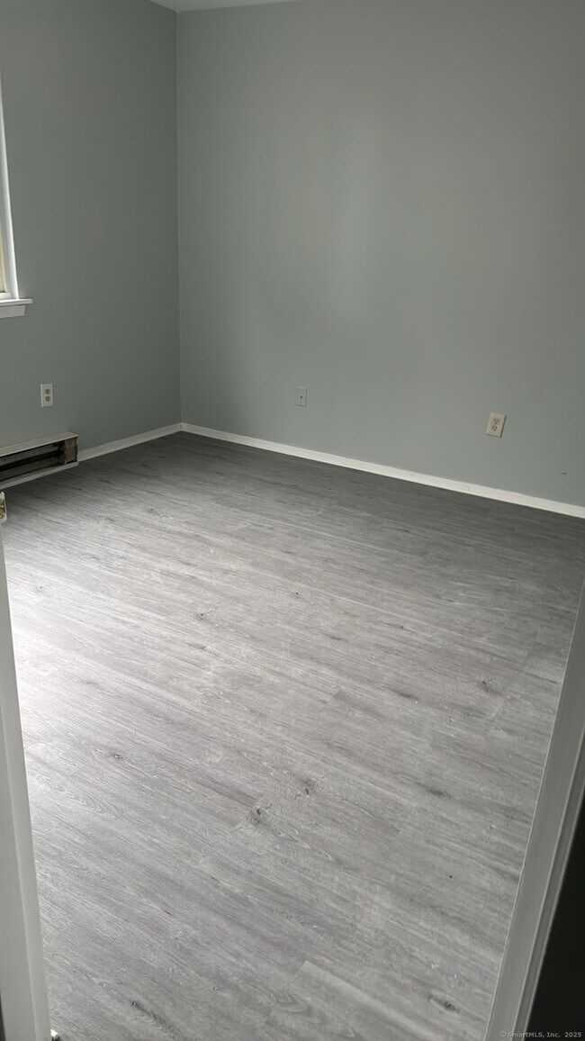 Building Photo - 25 St Stephen St