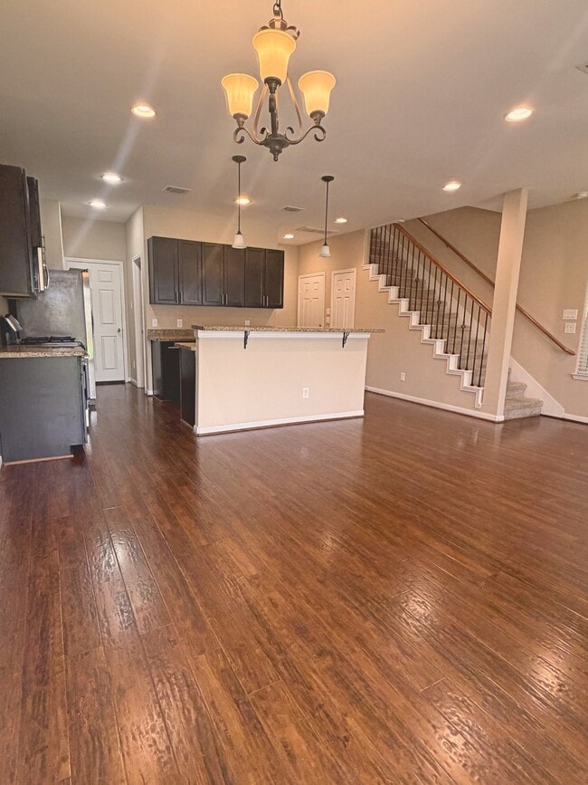 Building Photo - 17145 Wilthorne Gardens Ct