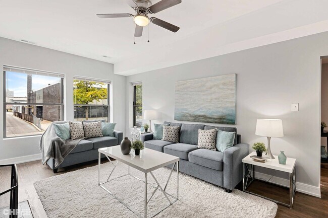 Foto del edificio - 416 E 44th St