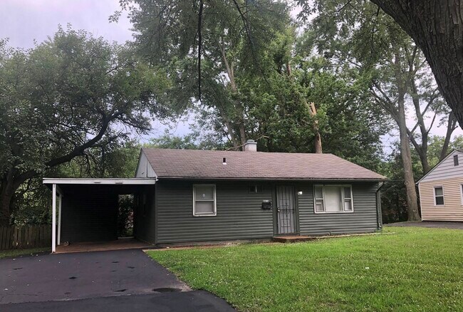Building Photo - 8616 Graham Ln