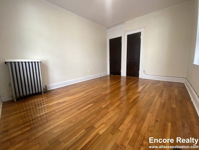 Foto del edificio - 1450 Commonwealth Ave