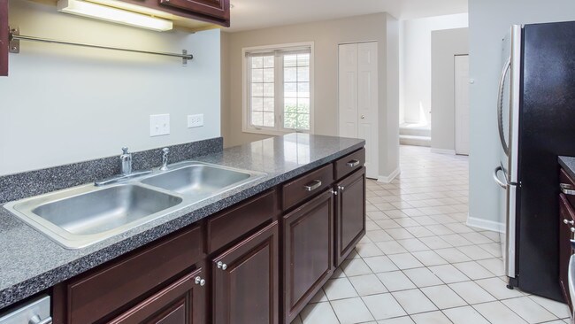Building Photo - 111 Iliad Dr