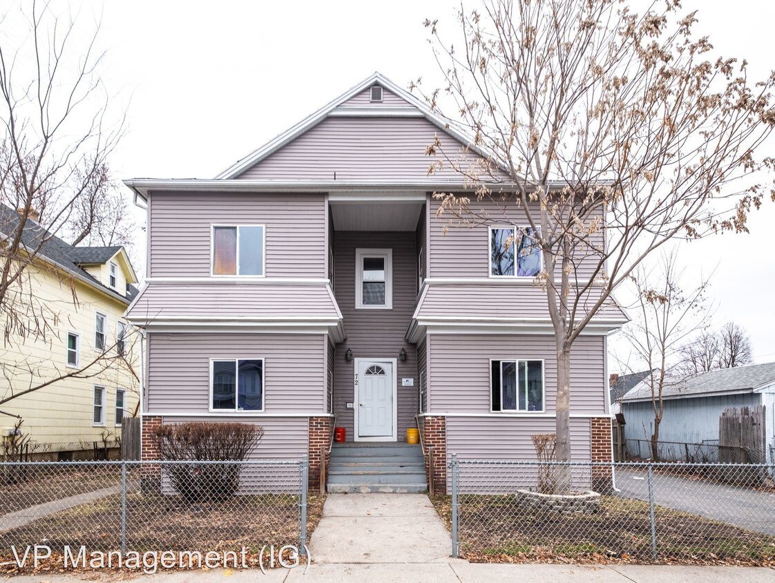 Primary Photo - 72 Kensington Ave