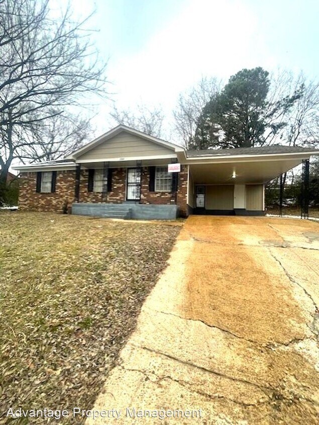 Primary Photo - 3 br, 2 bath House - 2360 Palm Cv.