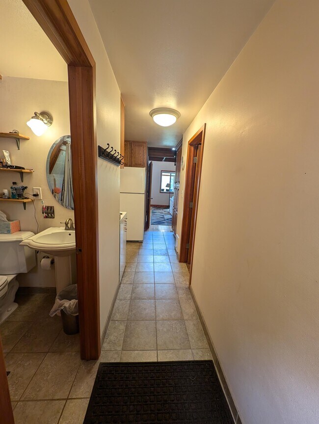Building Photo - 186 Evans View Dr