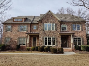 Building Photo - 1650 Bramble Bush Way