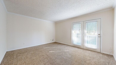 Interior Photo - Legacy Hill