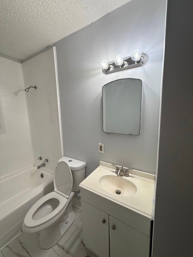 Foto del edificio - 3221 Wolfe St