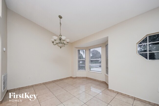 Foto del edificio - 1307 Dover Dr
