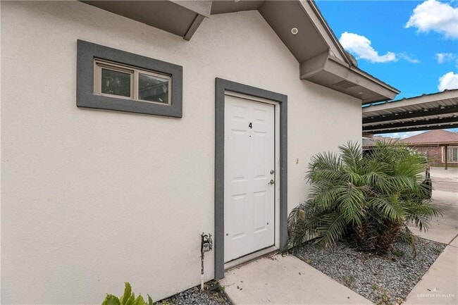 Foto del edificio - 2706 Larkspur Ave