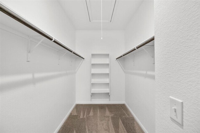 Foto del edificio - Baythorne Dr