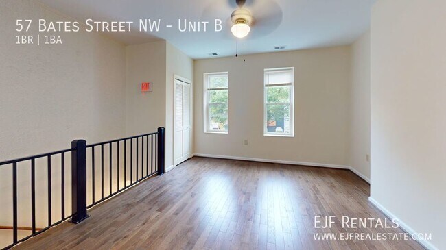 Foto del edificio - 57 Bates St NW