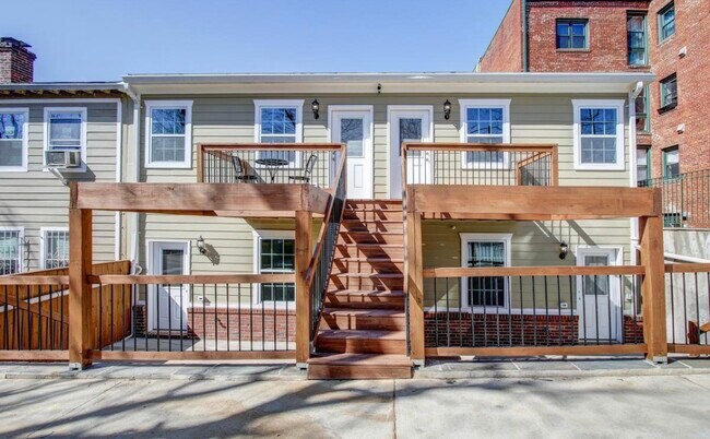 Foto del edificio - 2609 4th St NE