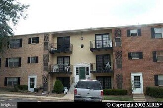 Building Photo - 418 N Armistead St