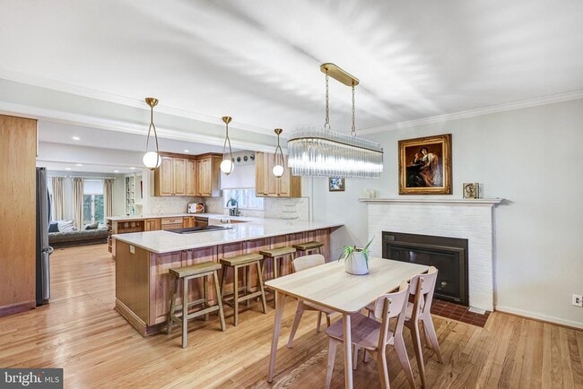 Foto del edificio - 1504 Wake Forest Dr