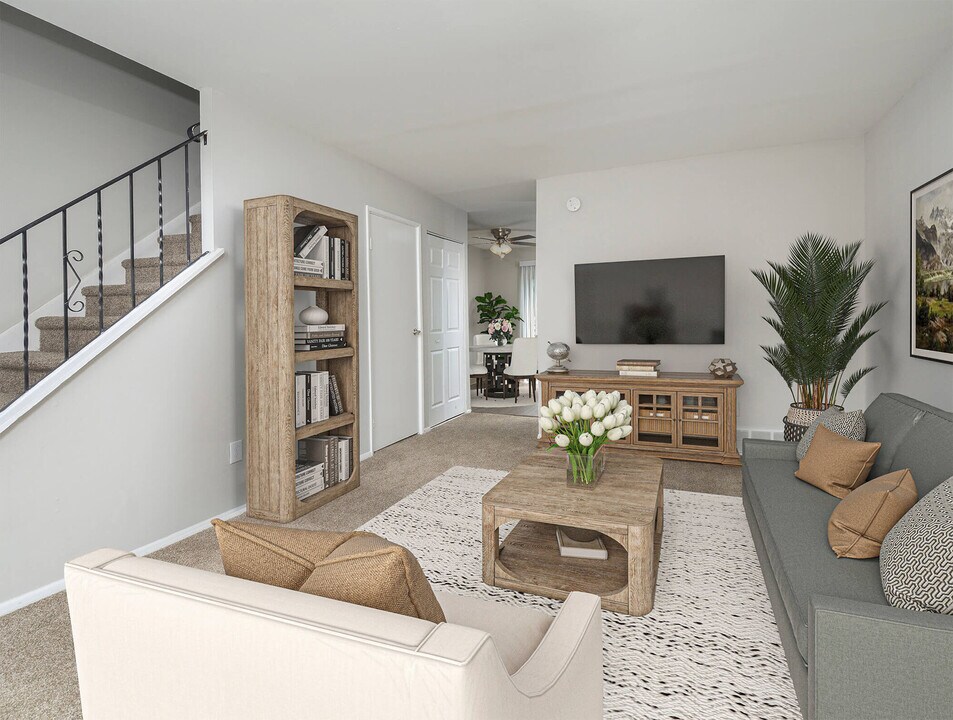 River Pointe Townhomes photo 2