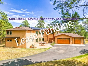 Building Photo - 29934 Paint Brush Dr