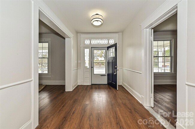 Foto del edificio - 1208 S Salisbury Ave