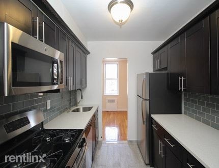 Primary Photo - 1 br, 1 bath Apartment - 22414 Jamaica Avenue