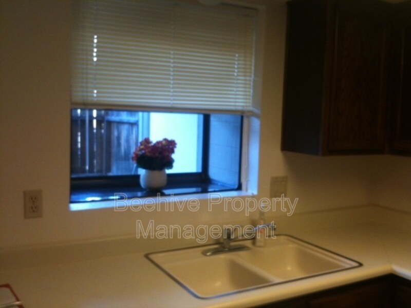Foto del edificio - 6604 W Jamaica Dr
