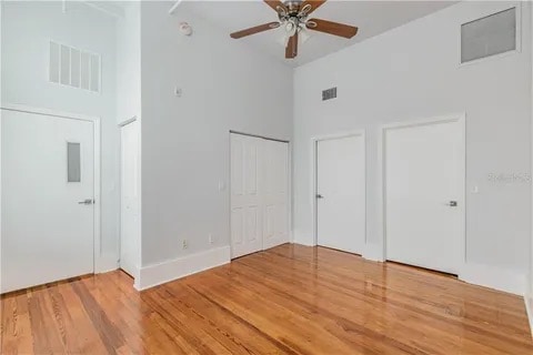 Foto del edificio - 1090 10th St N