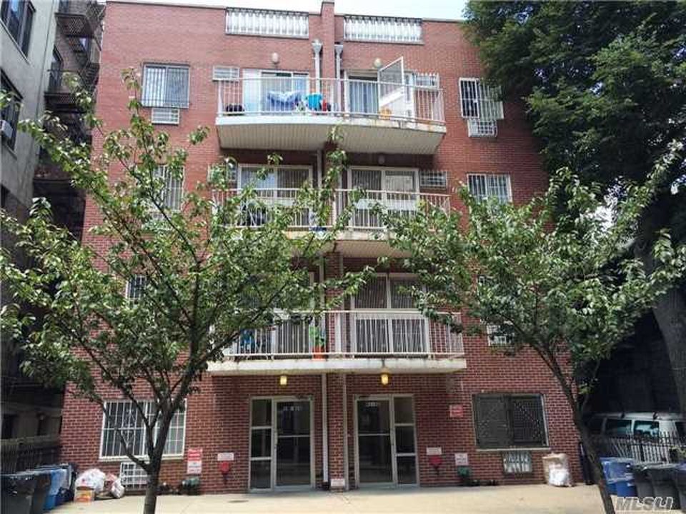 Primary Photo - 4138 66th St