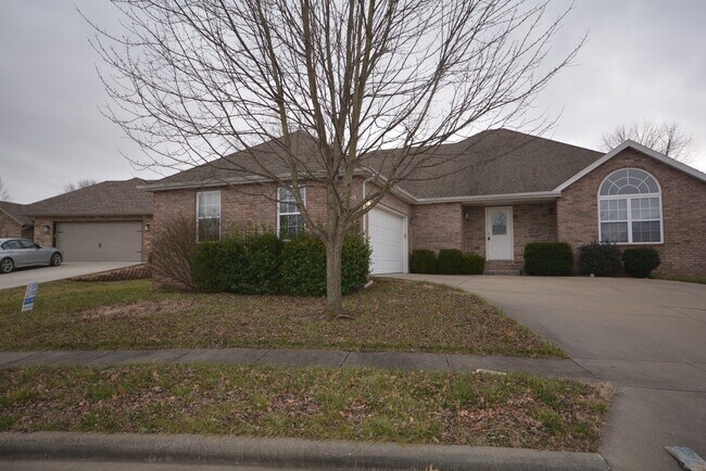 Foto del edificio - Gorgeous House in Copper Leaf subdivision ...