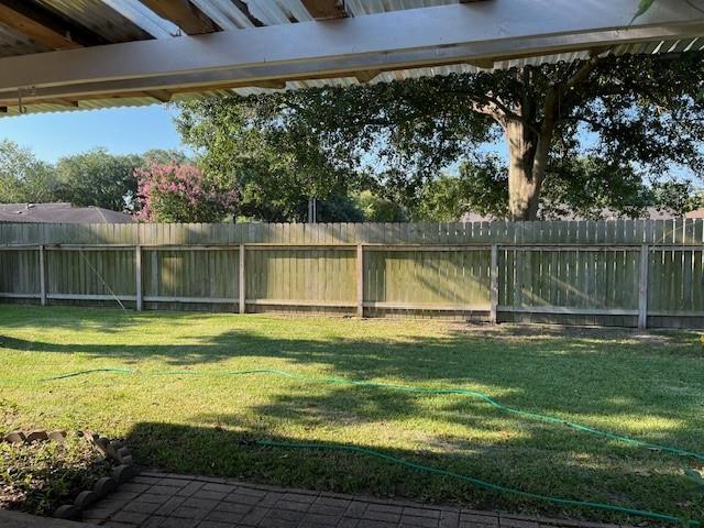 Building Photo - 22747 Red River Dr