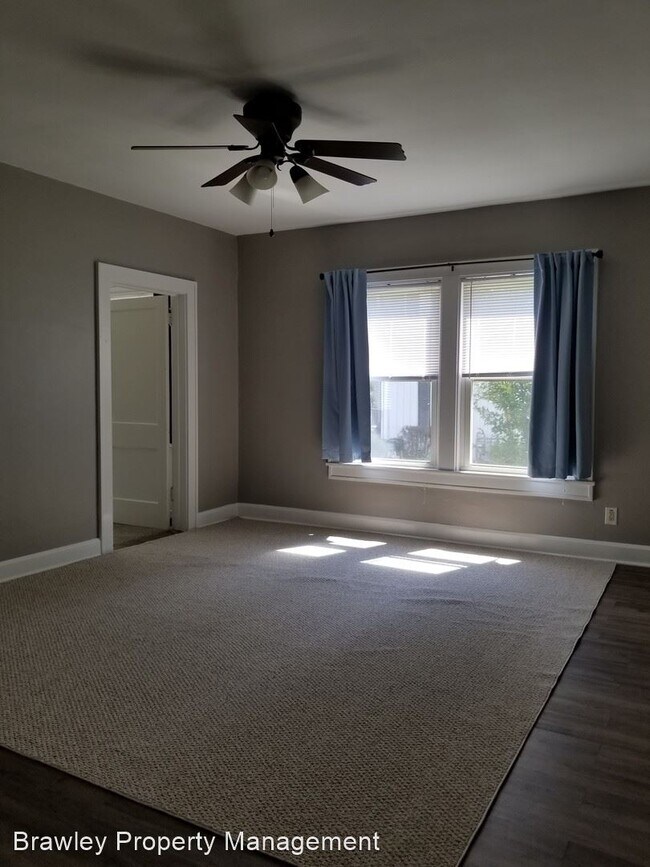 Foto del edificio - 5 br, 2.5 bath House - 425 N. Lincoln St