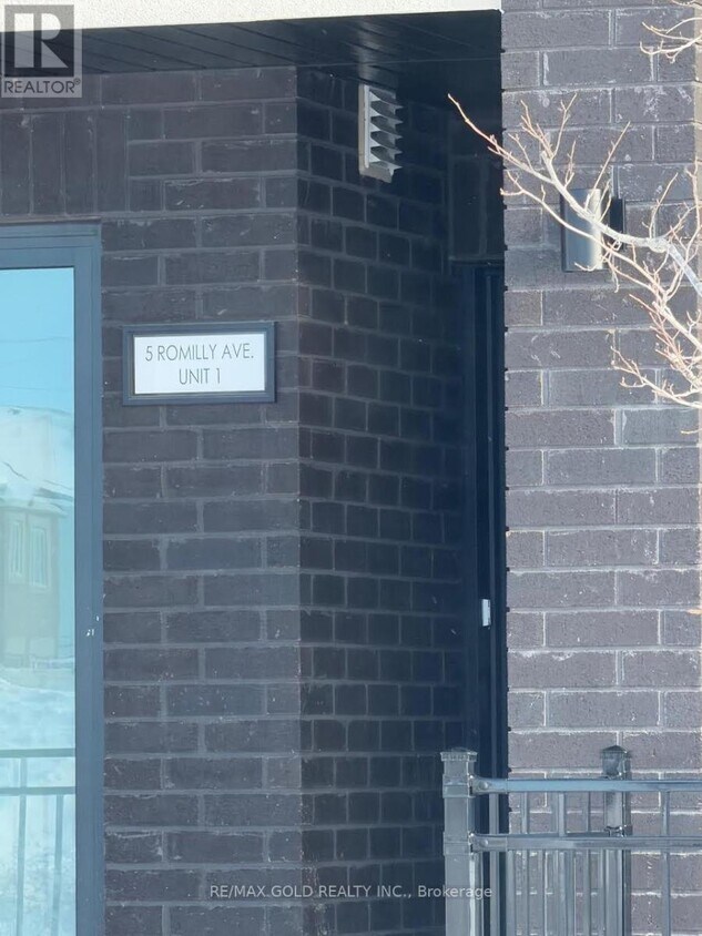 Building Photo - 5 Romilly Ave